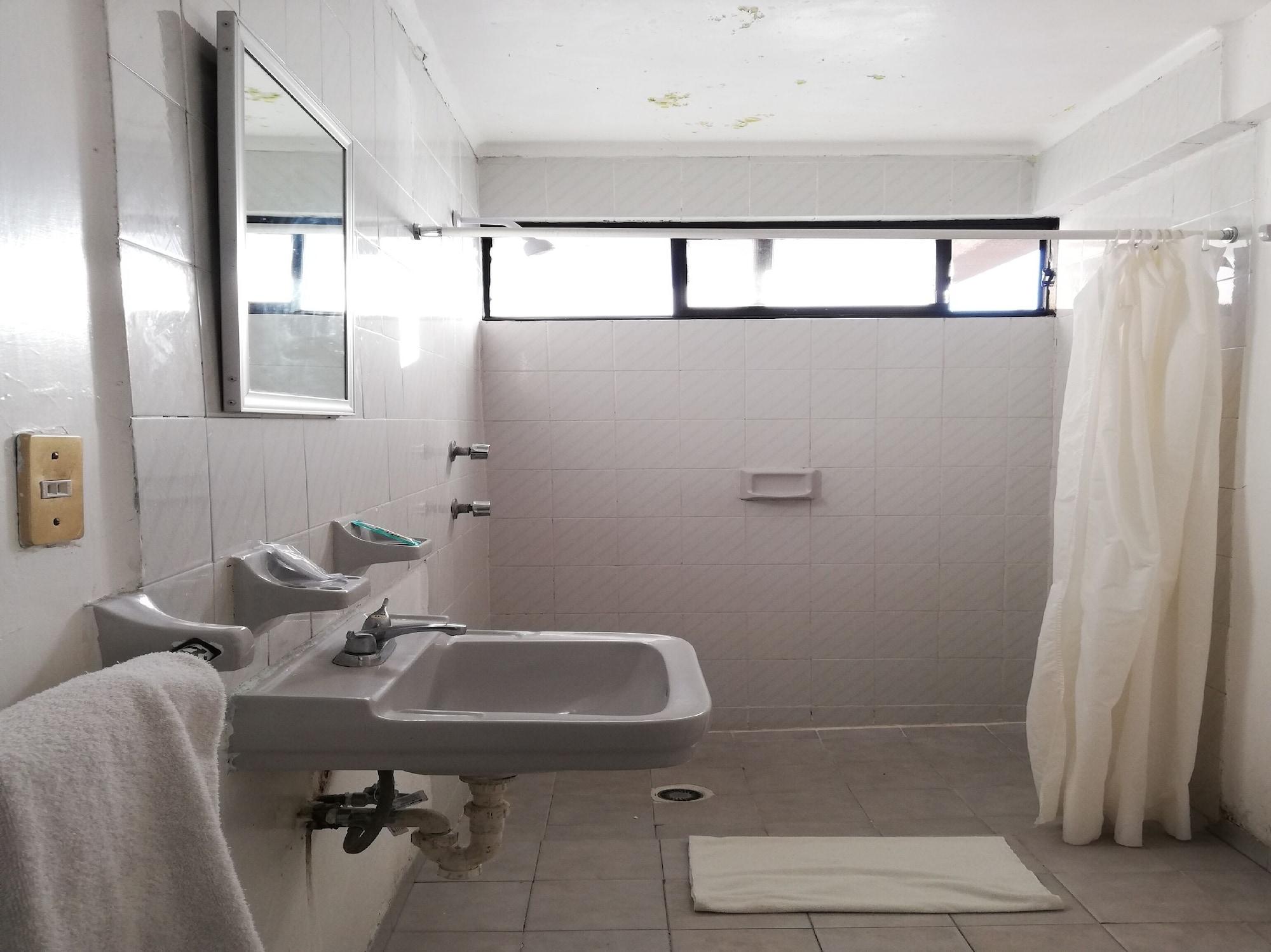 Oyo Hotel Casa Real マテワラ エクステリア 写真
