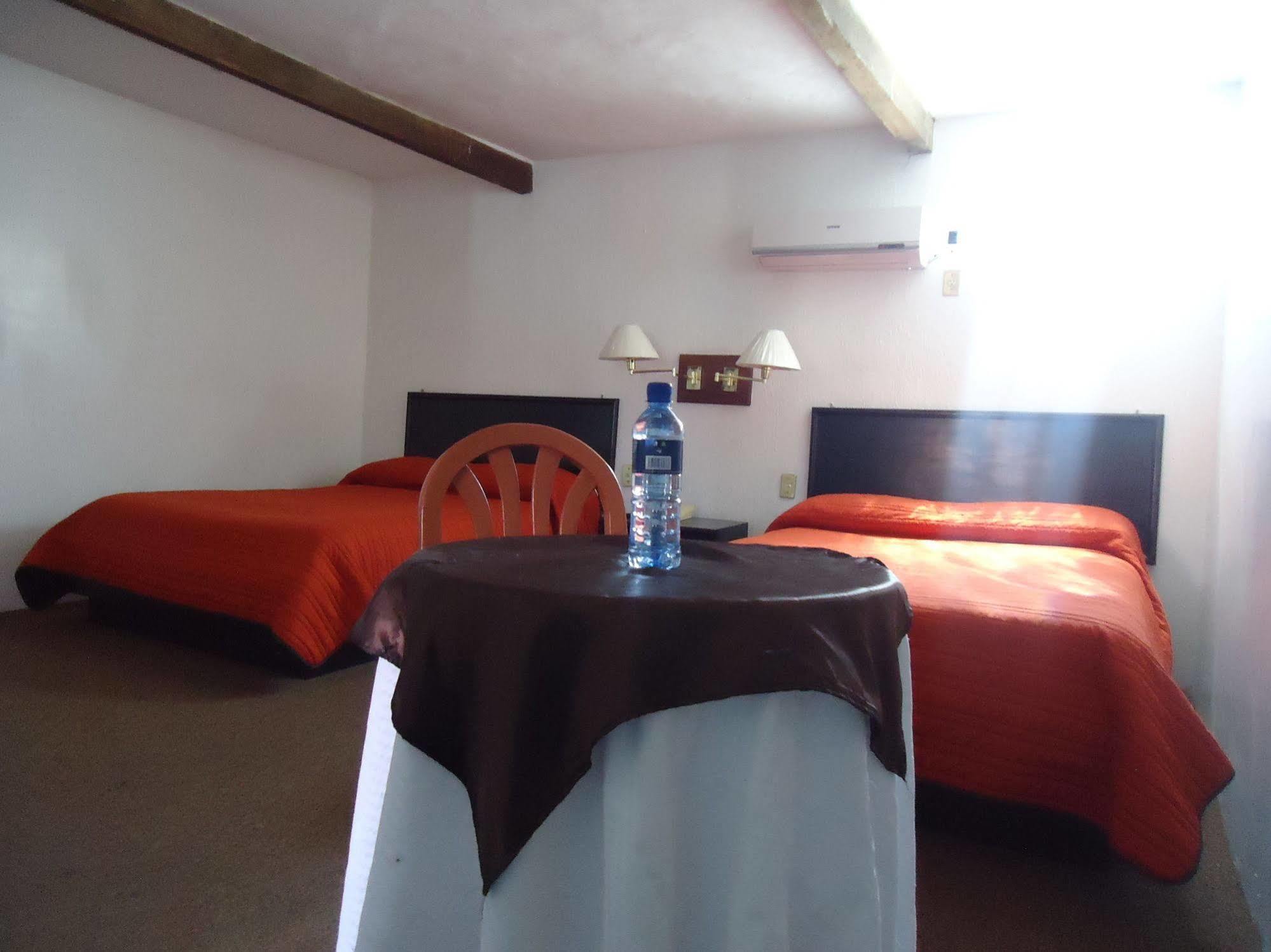 Oyo Hotel Casa Real マテワラ エクステリア 写真