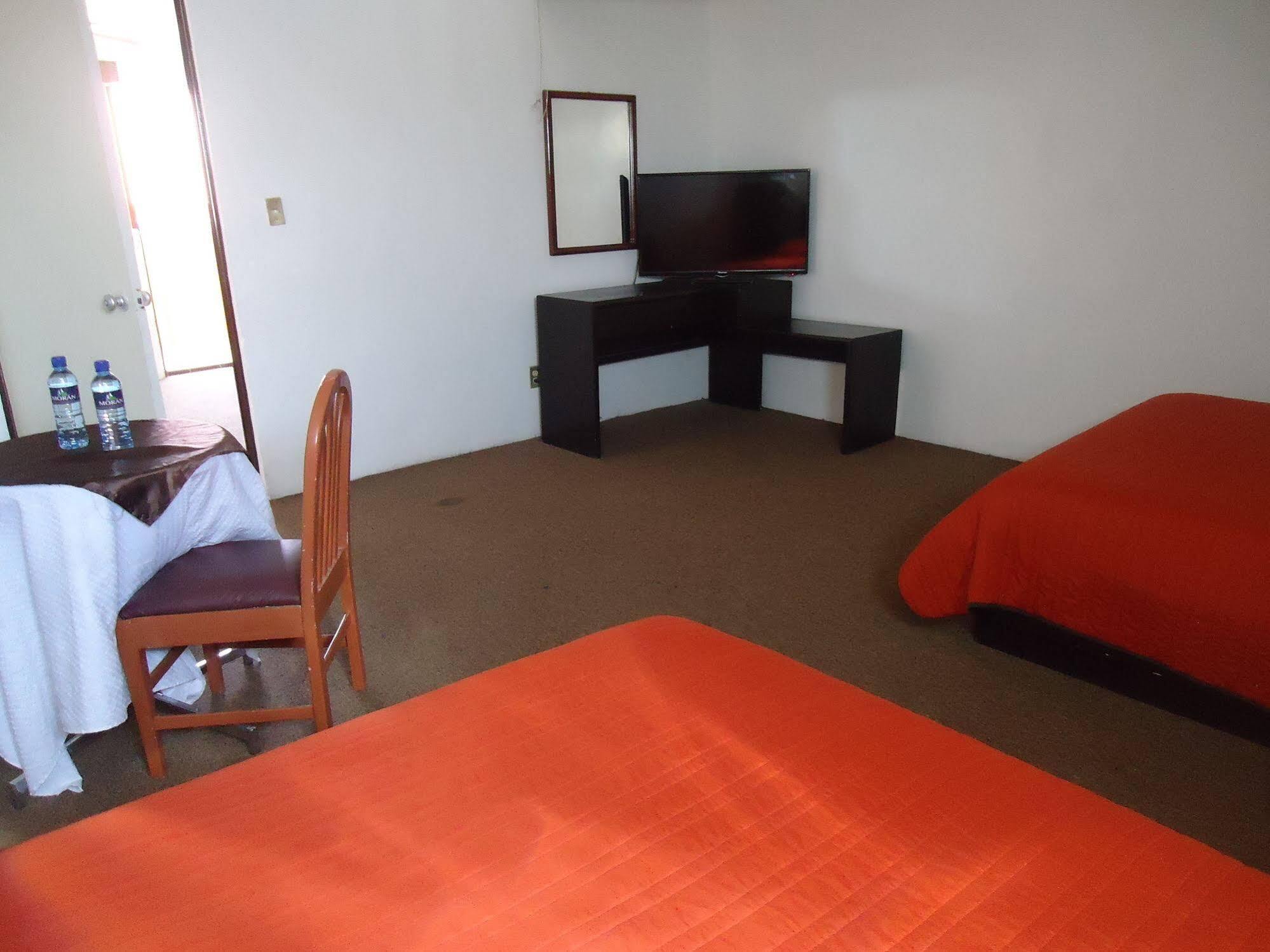 Oyo Hotel Casa Real マテワラ エクステリア 写真